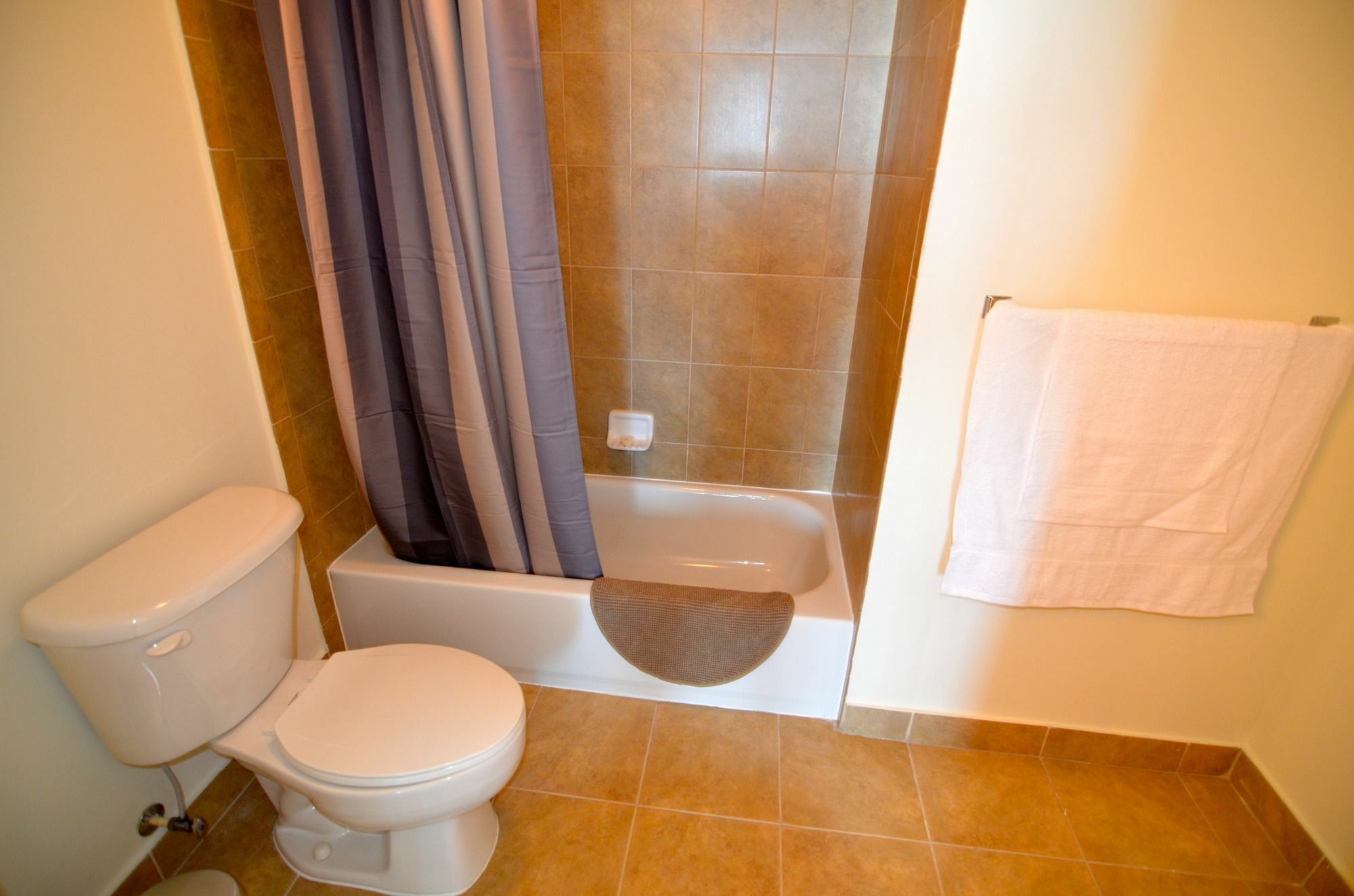 Apartment Riviera Luxury Living At River Oaks Marina And Tower *