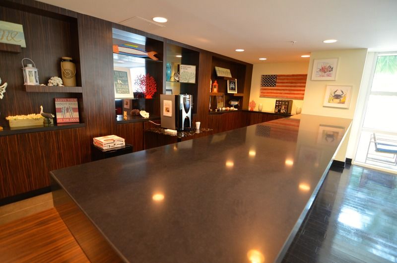 Riviera Luxury Living At River Oaks Marina And Tower