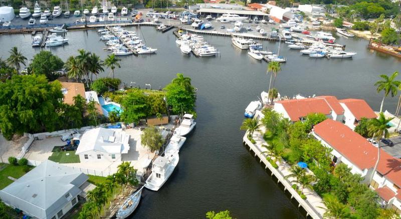 Apartment Riviera Luxury Living At River Oaks Marina And Tower *