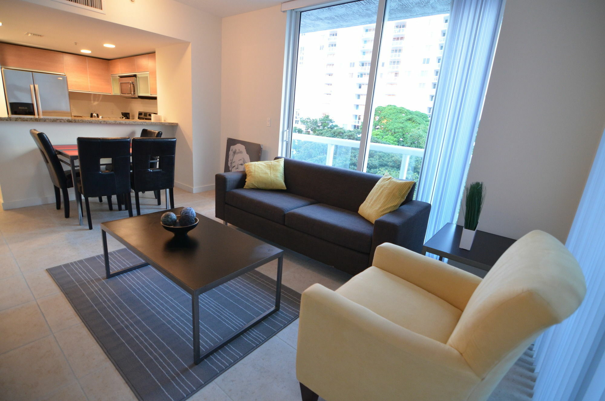 Riviera Luxury Living At River Oaks Marina And Tower Miami