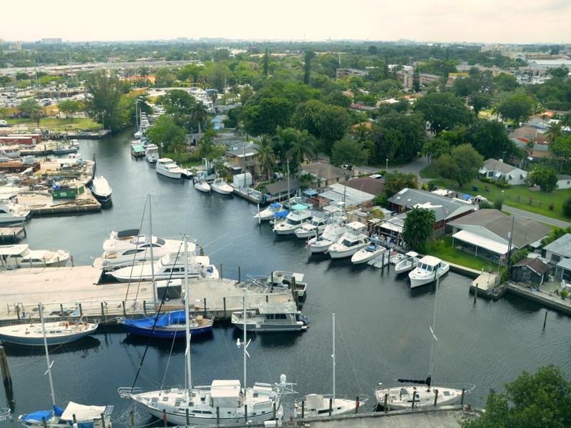 Riviera Luxury Living At River Oaks Marina And Tower Apartment Miami